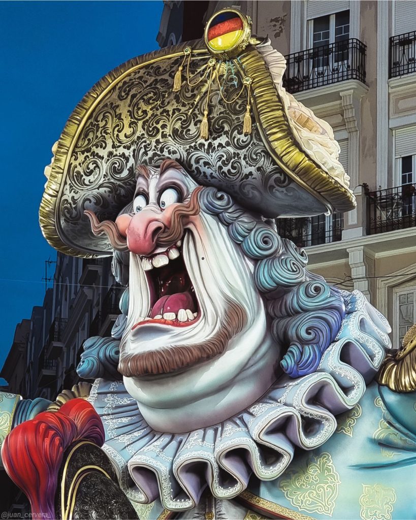 Monumentos artísticos de Fallas - Juan Cervera