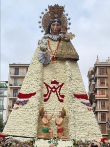 Plaza de la Virgen Fallas