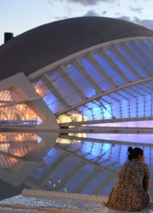 Hemisféric de noche en valencia